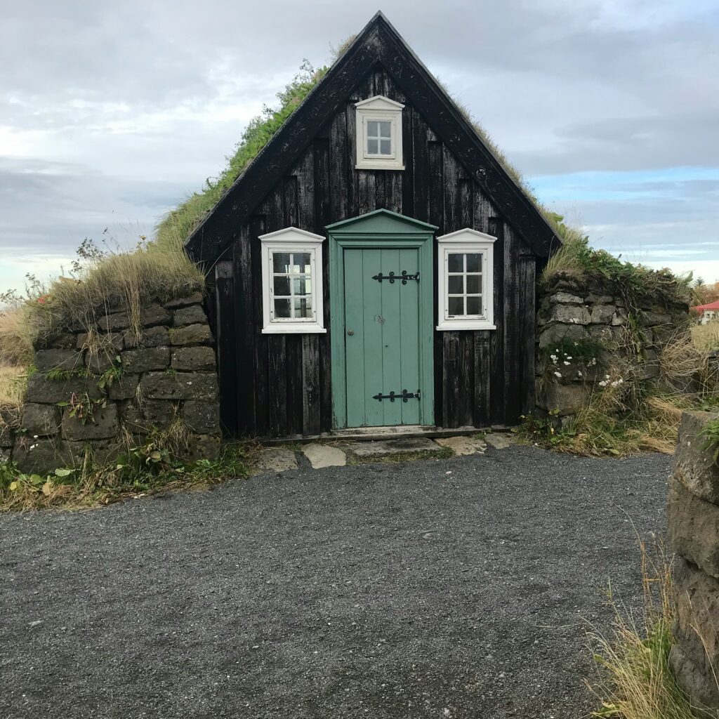 Home 3 maria gisladottir jUKQcocX17c unsplash